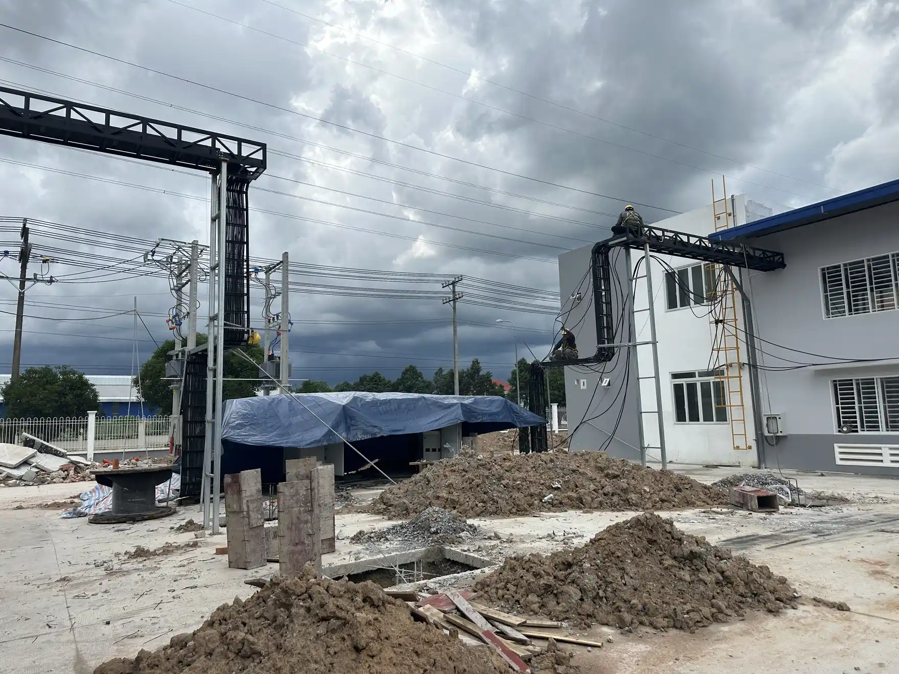 Đo tuyến cáp điện nhà xưởng theo bản vẽ
