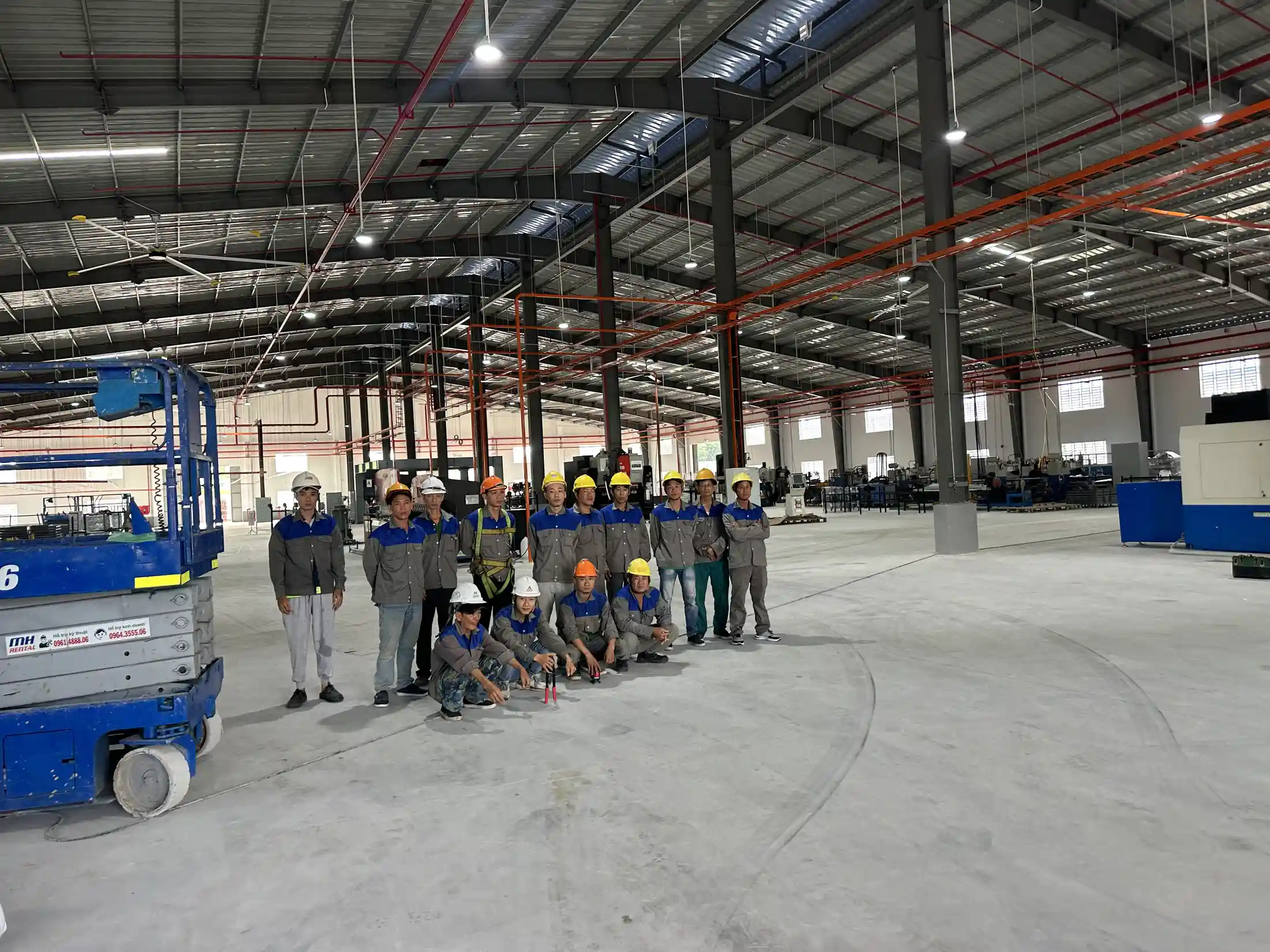 Thi công M&E và kiểm tra khối lượng điện nhà xưởng
