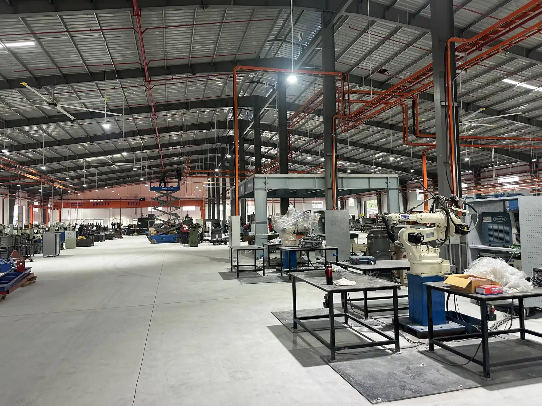 Kiểm tra vật tư đầu vào thi công M&E