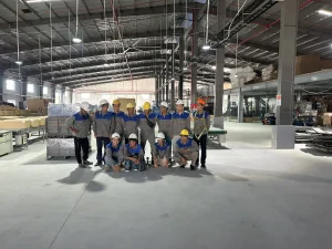 Lắp đặt tủ điện và máng cáp nhà xưởng