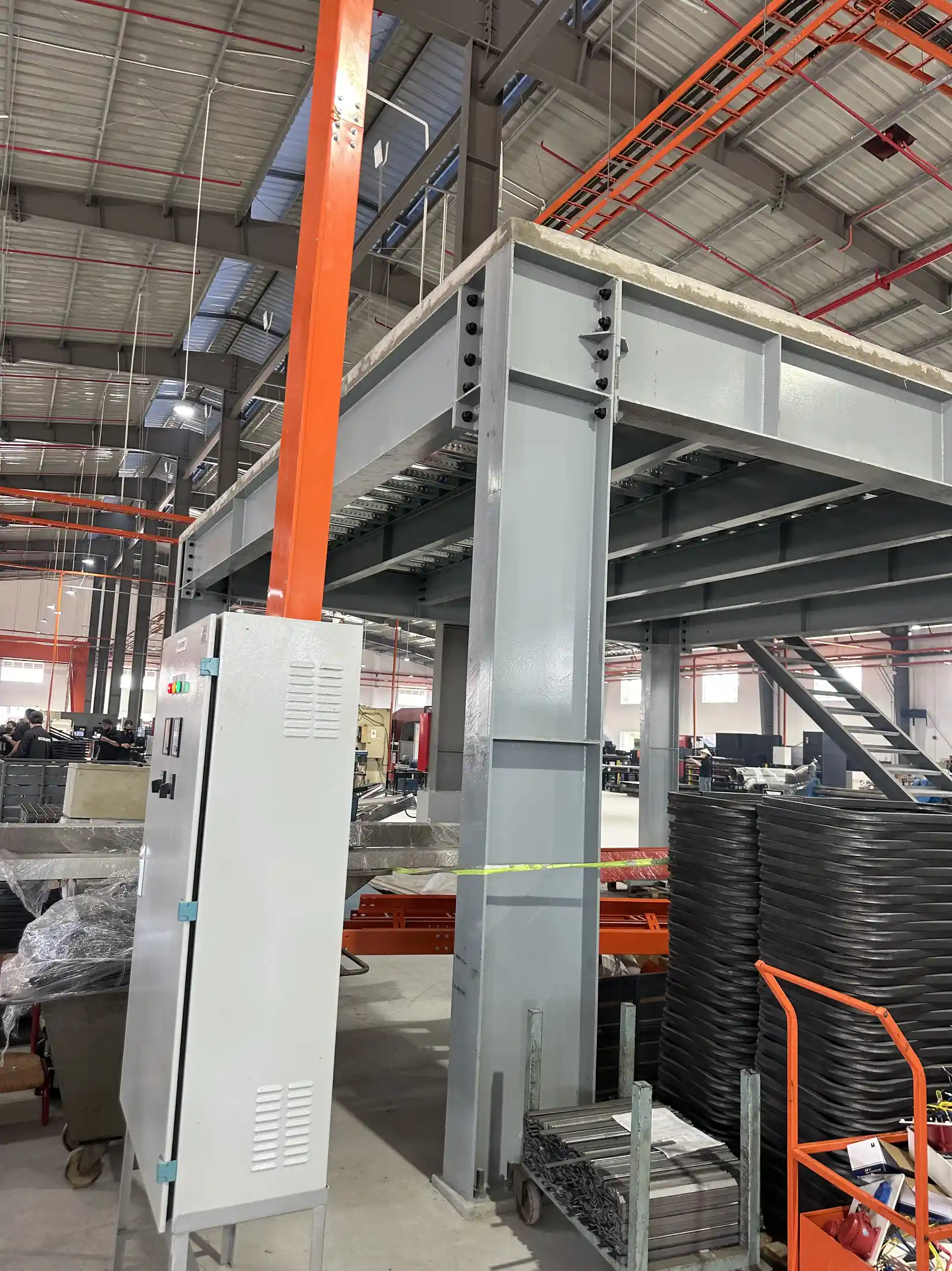 Sai lệch khi bố trí tủ điện nhà xưởng