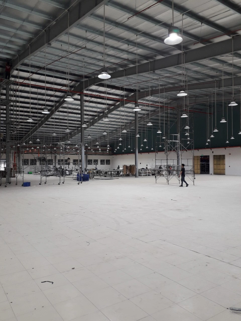 Đối chiếu bản vẽ khi nghiệm thu từng phần điện nhà xưởng