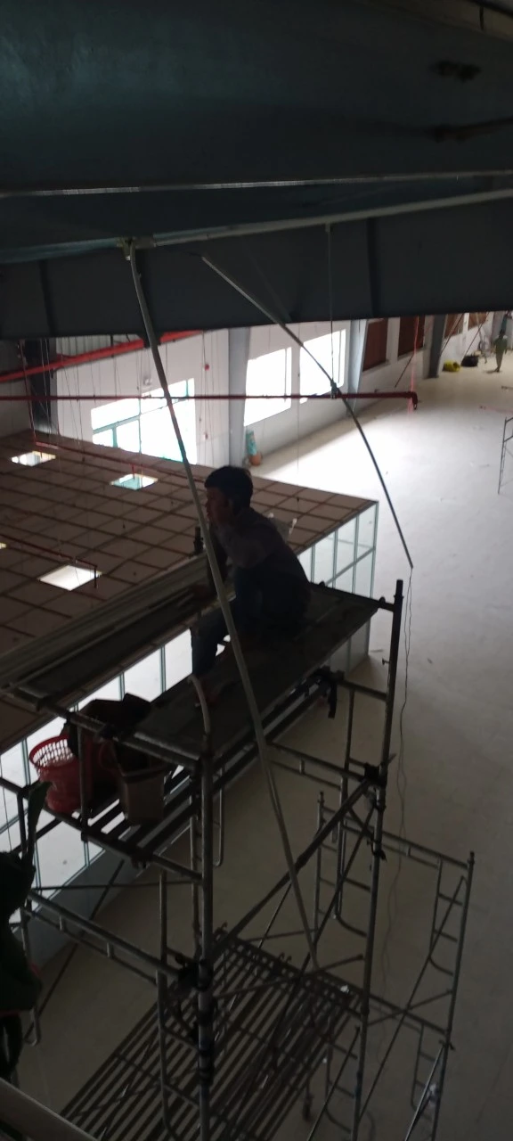 Kiểm tra tuyến điện và nguồn năng lượng trong nhà xưởng