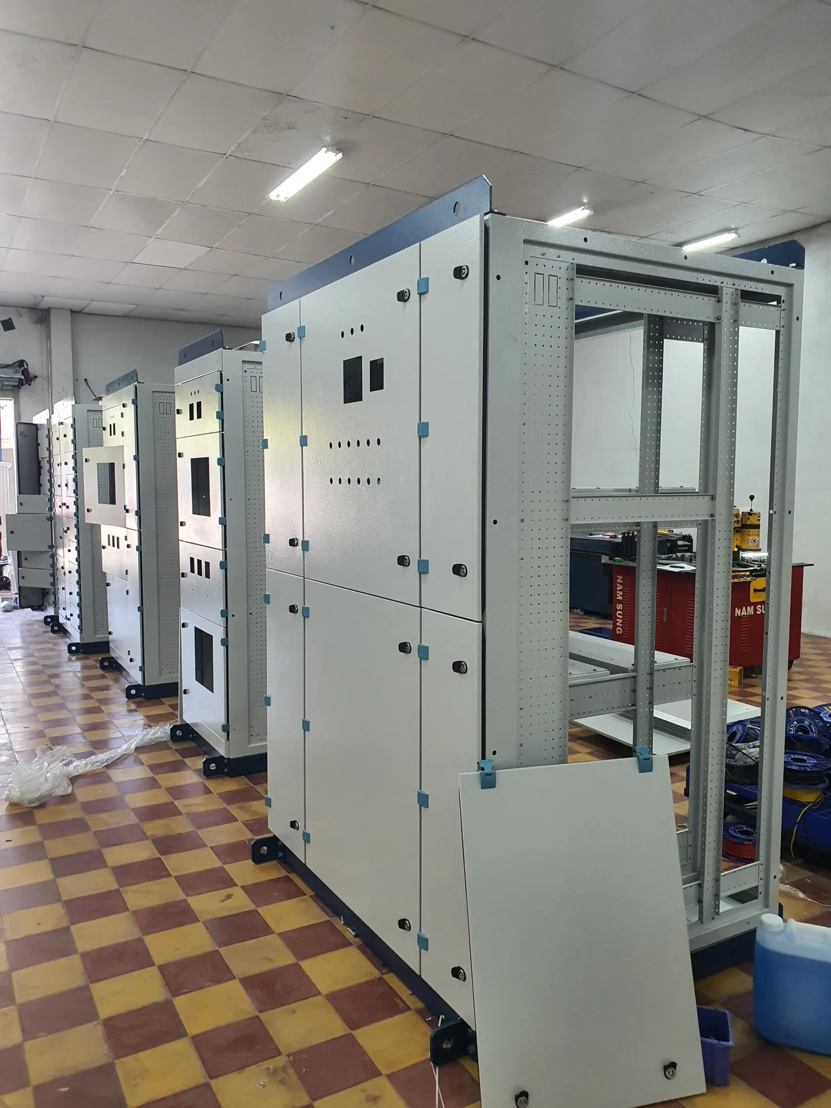 Chuẩn bị điều kiện an toàn thi công điện